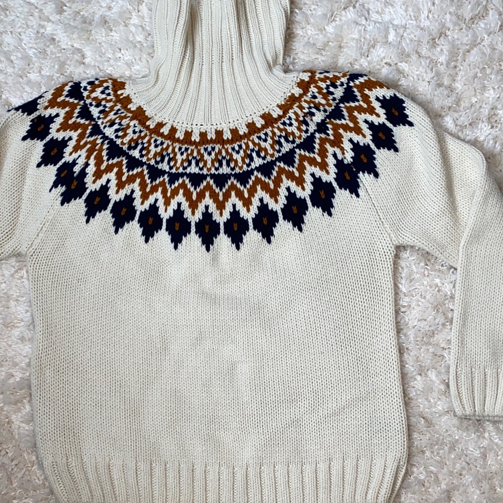 Rachel Zoe Ivory Turtleneck Sweater with Navy and Brown Pattern